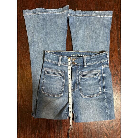 American Eagle Super Hi-Rise Flare Size 6 - Picture 12 of 15